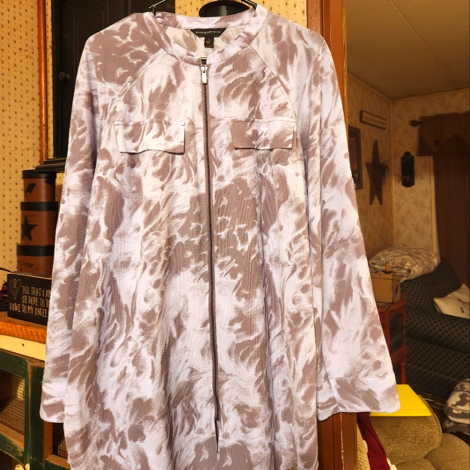 Rock & Republic Purplish/Gray Top